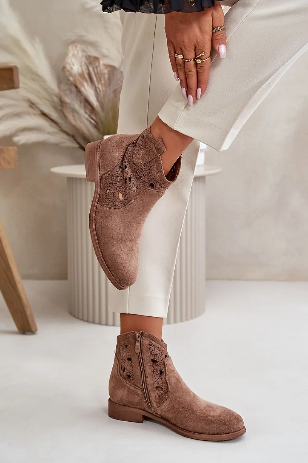 Boots model 199413 Step in style