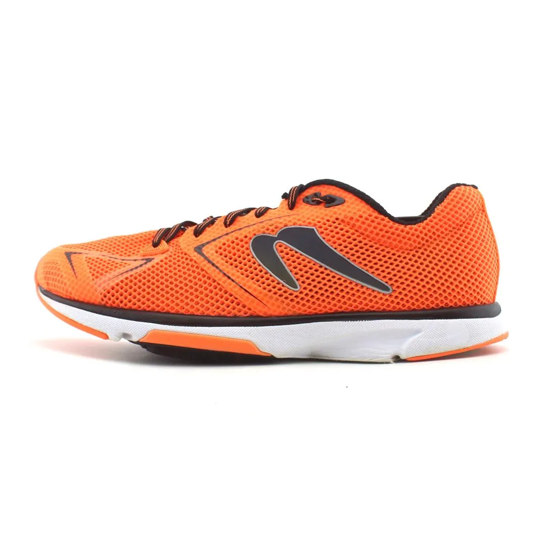 NEWTON DISTANCE 8