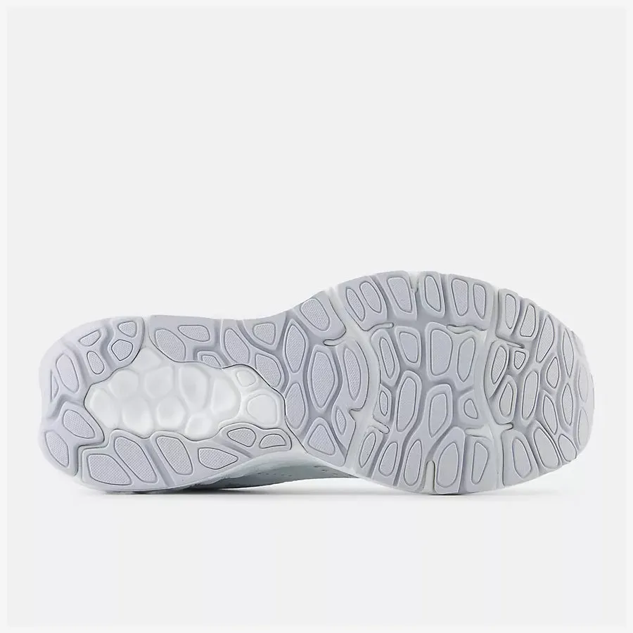 Women's Fresh Foam X 880v13 (White/Light Silver Metallic)